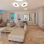 Hotel Asfiya Sea View *