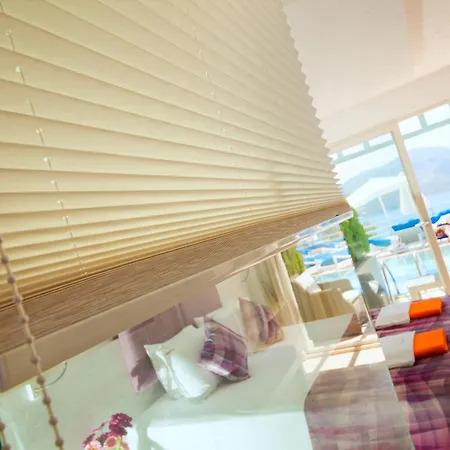 Hotell Asfiya Sea View *